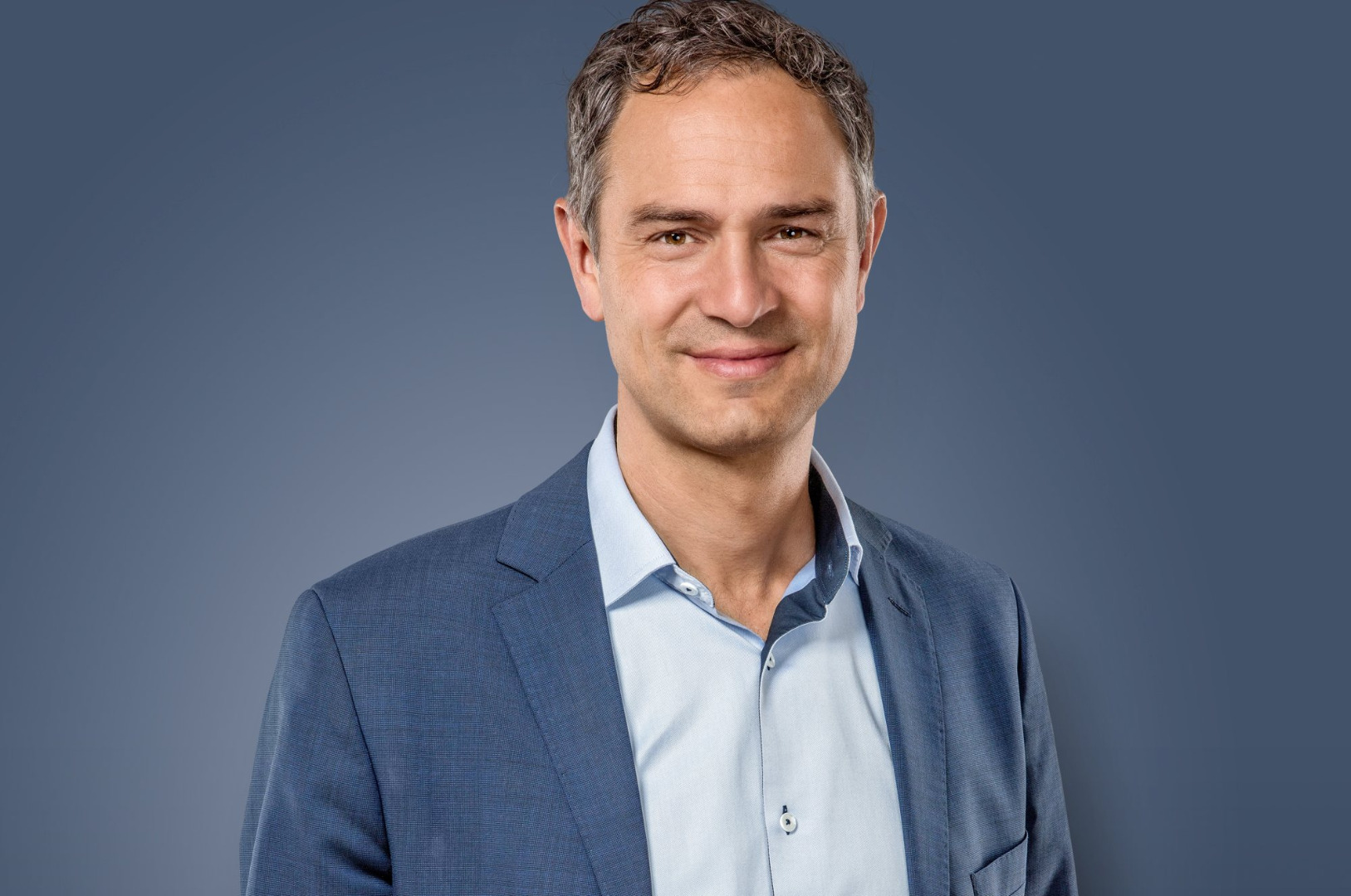 Dr. Daniele Ganser Dr. Daniele Ganser