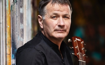 THOMAS RÜHMANN