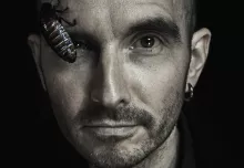 Dr. Mark Benecke