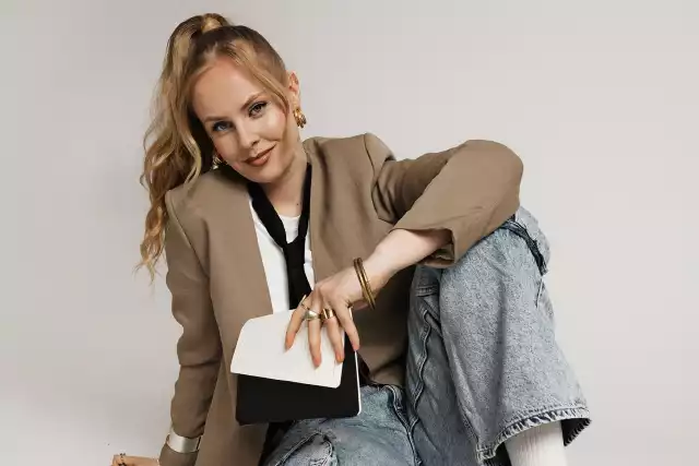 CLARA L&Ouml;SEL